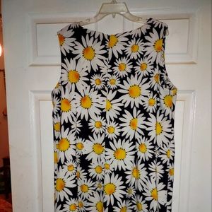 Black Daisy Floral Dhift Dress Size 24W